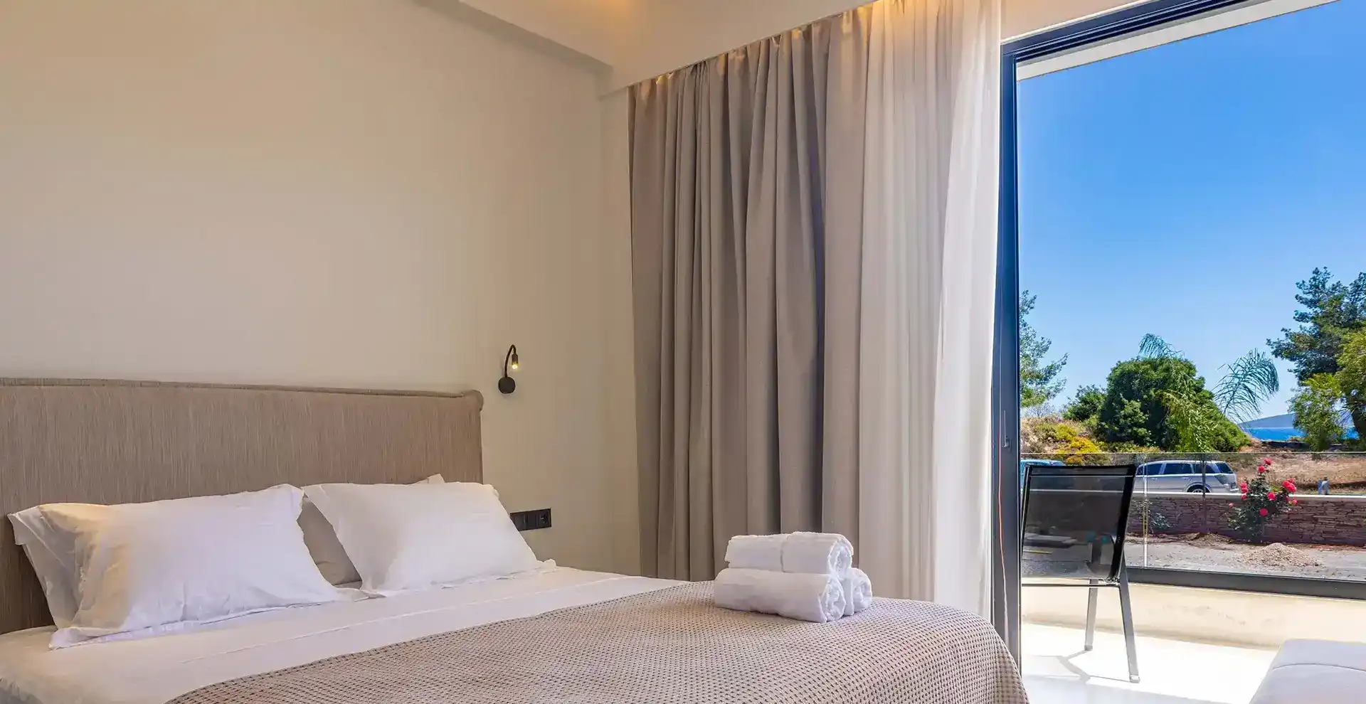 Sea View Rooms near Tolo Beach