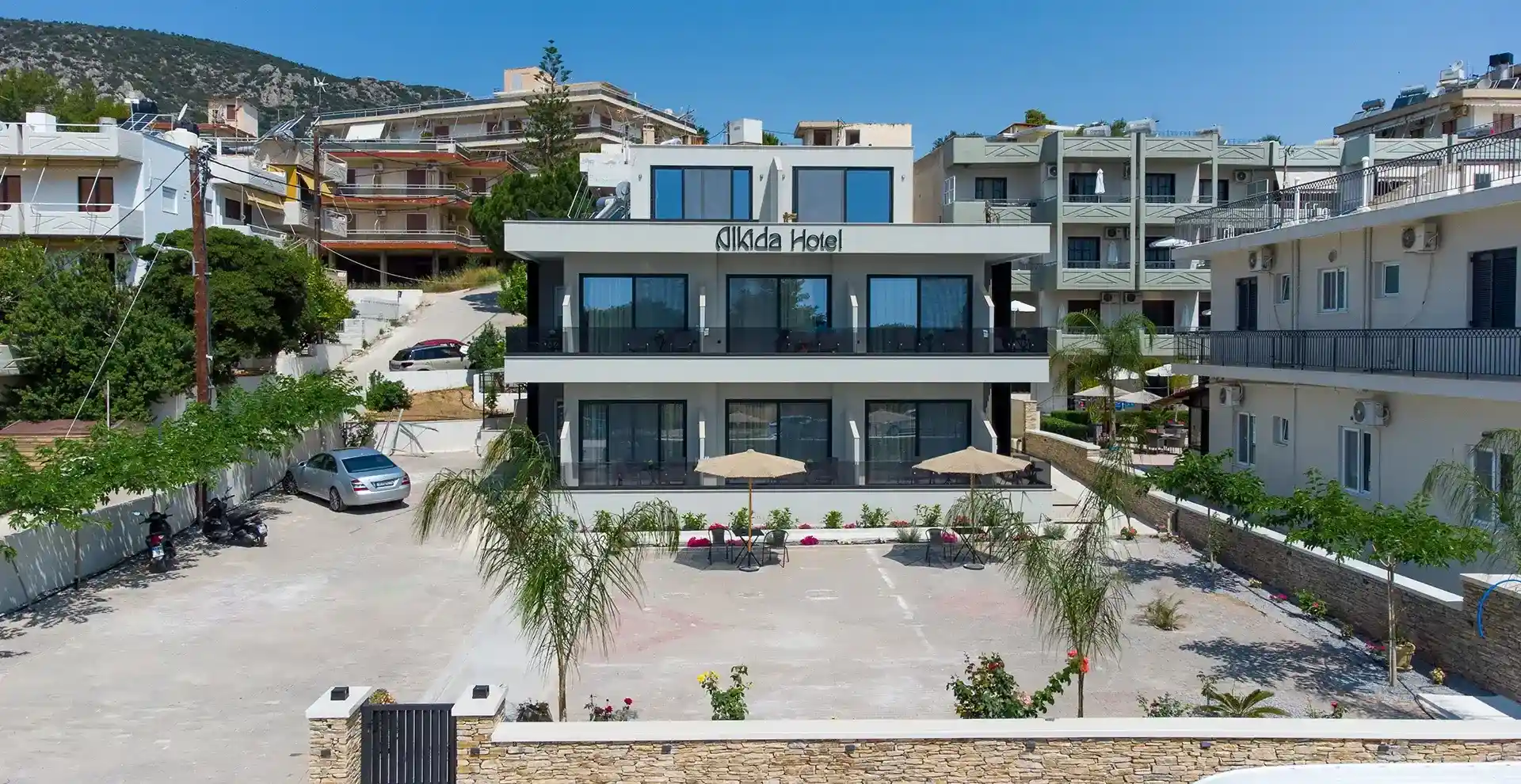 Reserve Your Luxury Room in Tolo