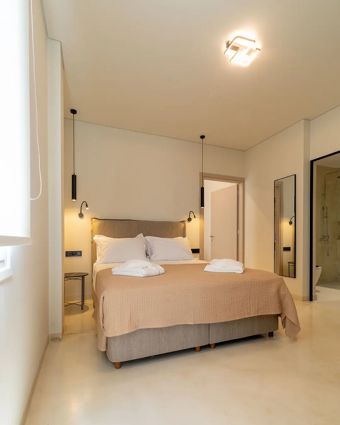 Luxury Quadruple Room Tolo