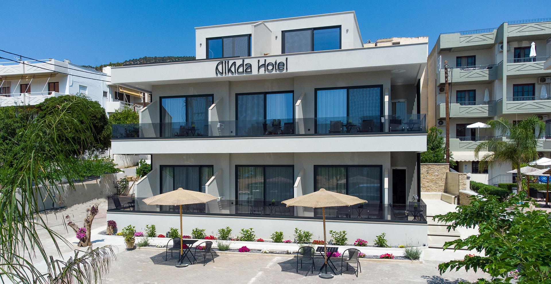 Reserve Your Luxury Room in Tolo